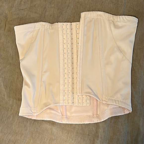Belly Bandit Intimates & Sleepwear Belly Bandit Mother Tucker